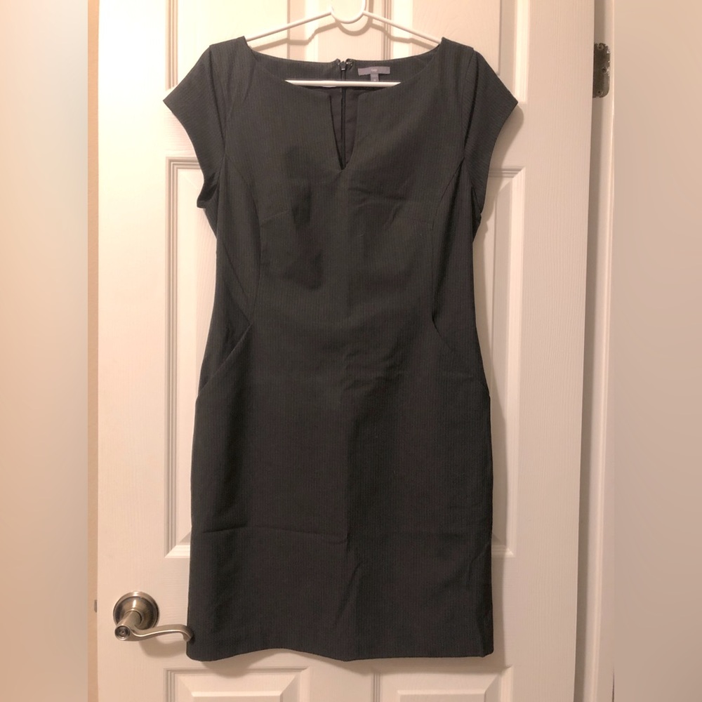 GAP Grey Pinstripe Pencil Dress w/ Pockets Women’s 10 (fits like 8) Summer